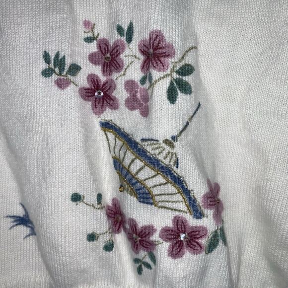 Vintage Alfred Dunner Floral Butterflies White Embroidered Bead Knit Top Size L - Picture 2 of 12